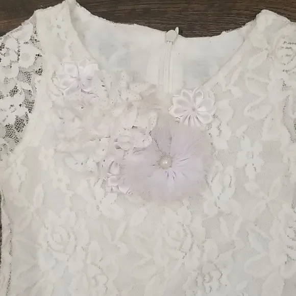 Girls Lave and Pearl Dress - Picture 2 of 4